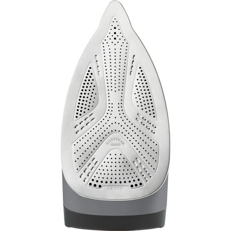 Nahaufnahme des ROWENTA Dampfgenerators DG8626 Perfect Steam Pro in Schwarz/Grün mit der Microsteam 400 HD-Sohle mit Dampflöchern für optimalen Hochdruckdampf und glattem Metallic-Finish.