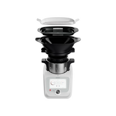 Die Explosionszeichnung der SILVERCREST Monsieur Cuisine Connect SKMC 1100 A1 Küchenmaschine zeigt die abnehmbaren Teile: transparenter Deckel, Dampfeinsatz, schwarze Rührschüssel und weißer Sockel mit digitalem Bedienfeld und Drehknopf.