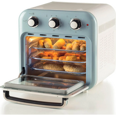 Die Ariete Air Fryer & Oven 2in1 Vintage von Ariete verfügt über ein stilvolles Retro-Design, drei Einschübe mit panierten Speisen im Inneren, eine offene Tür und eine Innenbeleuchtung zur Anzeige des Garvorgangs sowie drei Bedienknöpfe auf der Vorderseite.