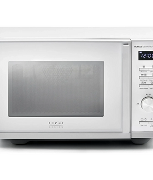 Die CASO HCMG 25 Mikrowelle in silber bietet einen geräumigen 25-Liter-Garraum, Grillfunktion, digitales Display (12:00), große Frontscheibe und Bedienknöpfe. Das CASO Branding ist unter der Tür sichtbar.