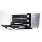 Der CASO TO 20 Mini-Backofen - schwarz von CASO verfügt über eine Glastür, ein Innengitter und zwei Bedienknöpfe an der rechten Seite. Dieser stilvolle schwarze Ofen bietet Umluft für gleichmäßiges Backen, abgebildet auf einem schlichten weißen Hintergrund.