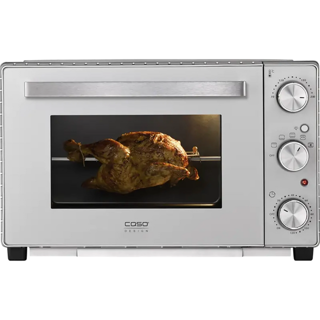 Der CASO TO 32 SilverStyle in Silber verfügt über eine Glastür, die ein ganzes Brathähnchen auf einem Grill mit Rotisserie zeigt. Drei Drehregler und eine Kontrollleuchte auf der rechten Seite unterstreichen das schlichte, moderne Design des Ofens.