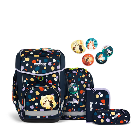 Das ergobag Cubo "Bärnsteinhöhle" Schulranzen-Set 5-teilig kombiniert einen bequemen, ergonomischen Rucksack mit lustigen, bunten Punkten und Tierpins - perfekt für Schulabenteuer!.