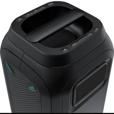 Nahaufnahme des Hisense Party Rocket 160, eines schwarzen, kabellosen Party-Lautsprechers von Hisense, mit Griff, Bedientasten auf der Oberseite, LED-Anzeigen und einer seitlichen Öffnung.