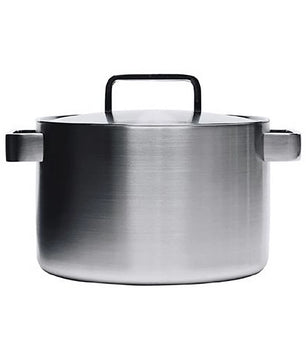 Der Iittala Tools Kochtopf mit Deckel (5 l) von Iittala verfügt über zwei seitliche Griffe und einen Deckel und zeigt skandinavisches Design, fotografiert auf weißem Hintergrund.