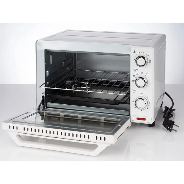 Der Korona 57158 Multifunktions-Toastofen in Silber (24L) steht mit geöffneter Glastür auf der Theke und zeigt zwei Drahtgestelle. Das schlichte Bedienfeld verfügt über drei Drehregler, eine rote Kontrollleuchte und ein schwarzes Netzkabel, das sich daneben befindet.