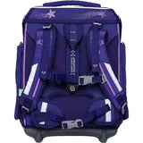 Das Schneiders Ergolite "Dark Hunter" 9-teiliges Schulranzen-Set ist ein leichter, lilafarbener Schulranzen mit Sternenmotiven, reflektierenden Akzenten, verstellbaren, gepolsterten Trägern, Tragegriff oben und einer ergonomischen Rückenlehne mit Einstellanleitung für den Komfort.