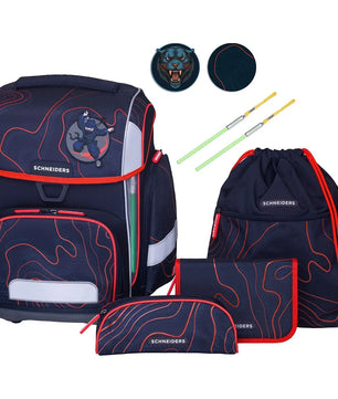 Das 9-teilige Schulranzen-Set "Ninja Revenge" von Schneiders Ergolite enthält einen ergonomischen Schulrucksack, passende Taschen, zwei grüne Stifte und vieles mehr - ideal, um alle Schulutensilien zu organisieren.