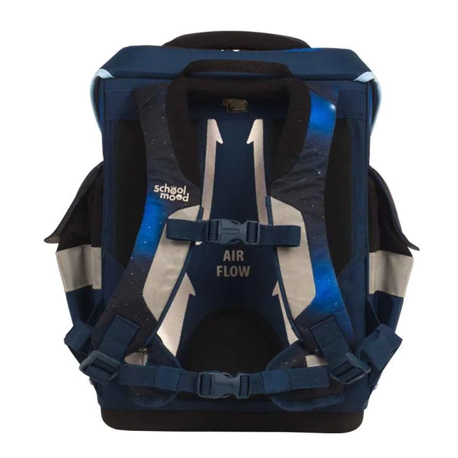 Das School-Mood Timeless Schulranzen-Set "Moritz" in Marineblau und Schwarz verfügt über gepolsterte Träger und AIR FLOW auf dem Rückenteil.