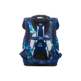 Das blau-schwarze School-Mood Champion Schulranzen-Set 7-teilig "Felix" ist mit gepolsterten Trägern, einer Schnalle und einem coolen Blitzmuster ausgestattet - eine ergonomische, stylische Wahl für den Schulalltag.