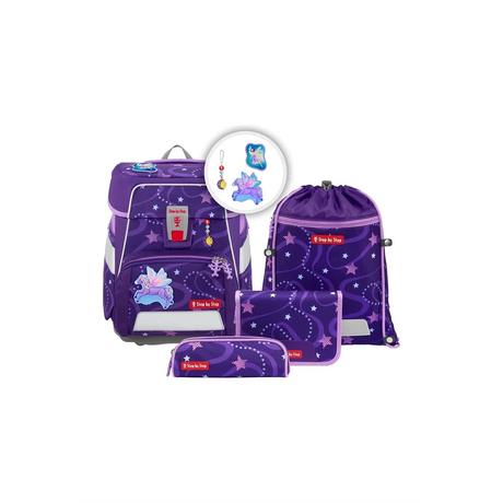 Das Step by Step Space Schulranzen-Set "Pegasus Emily" (5-teilig) zeigt ein lilafarbenes Design mit Einhörnern und Sternen, inklusive ergonomischem Schulranzen, Kordelzugtasche, Federmäppchen und Schlüsselanhängern.