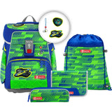 Das Step by Step Space Set Star Catcher hat ein leuchtend grünes und blaues Design, enthält ein passendes Federmäppchen, eine Tasche mit Kordelzug und einen Schlüsselanhänger und bietet viel Stauraum. Das ergonomische Tragesystem sorgt für Komfort.