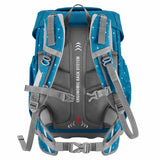 Das Step by Step BASIS Ranzen-Set "Blue Hearts" 4-teilig ist ein ergonomischer Schulranzen mit gepolsterten Trägern und Rückenstütze, von hinten gezeigt.
