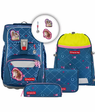 Das Step by Step GIANT Ranzen-Set "Horse Lima" 5-teilig ist ein ultraleichtes, ergonomisches Schulranzen-Set in Blau mit Pferde-Patches, Turnbeutel, Federmäppchen und Zubehör.