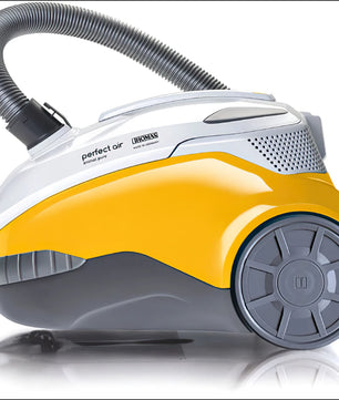 Der THOMAS Perfect Air Animal pure Staubsauger in Gelb und Weiß verfügt über große graue Räder und einen flexiblen grauen Schlauch - ideal zum effizienten Entfernen von Tierhaaren.