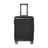 Der Travelite Next 4-Rollen-Trolley 55 cm (Schwarz, Aluminium) - Bordgepäck mit Vortasche von Travelite zeichnet sich durch eine robuste Hartschalenkonstruktion, einen Teleskopgriff und vier Spinner-Räder aus, die aufrecht auf einem weißen Hintergrund stehen.