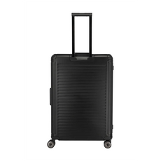 Der Travelite Next 4-Rollen-Trolley 67 cm in Schwarz aus Aluminium von Travelite besticht mit Hartschale, vier Rollen und Teleskopgriff - präsentiert vor weißem Hintergrund.