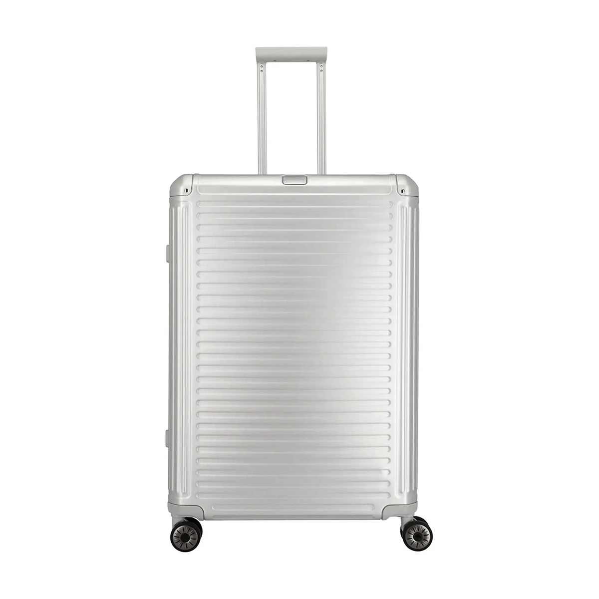Der Travelite Next 4-Rollen-Trolley L (77 cm, Silber) verfügt über eine elegante Aluminium-Hartschale, vier Rollen, einen ausziehbaren Griff und ein TSA-Zahlenschloss, abgebildet auf einem weißen Hintergrund.