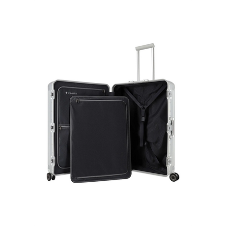Der Travelite Next 4-Rollen-Trolley L (77 cm, Silber) von Travelite steht aufrecht und hat eine schwarze Innenausstattung, eine Trennwand, einen Teleskopgriff und vier Rollen.
