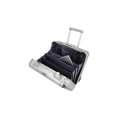 Der Travelite Next Business Wheeler Aluminium Trolley (Silber, 34L) von Travelite ist offen und offenbart mehrere Fächer und einen Laptop im Inneren - das perfekte Bordgepäck für den modernen Berufstätigen.