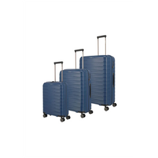 Das Travelite Mooby Trolley-Set 3tlg (S/M/L, Marineblau) besteht aus drei blauen Koffern mit Polypropylen Hartschale, verlängerten Griffen, vier Rollen und TSA-Zahlenschloss für sicheres Reisen.